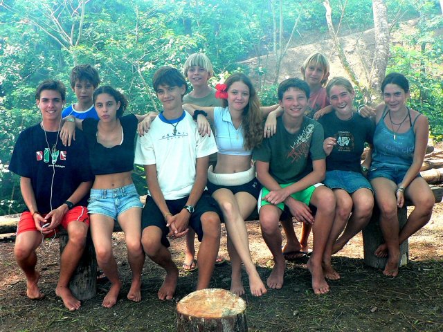 48- La bande des jeunes 